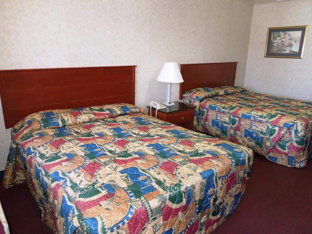 Atrium Inn & Suites 갈로웨이 외부 사진